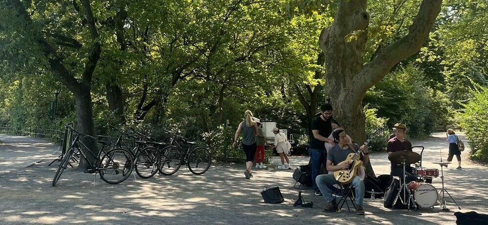 A jazz trio playing in Central Park.