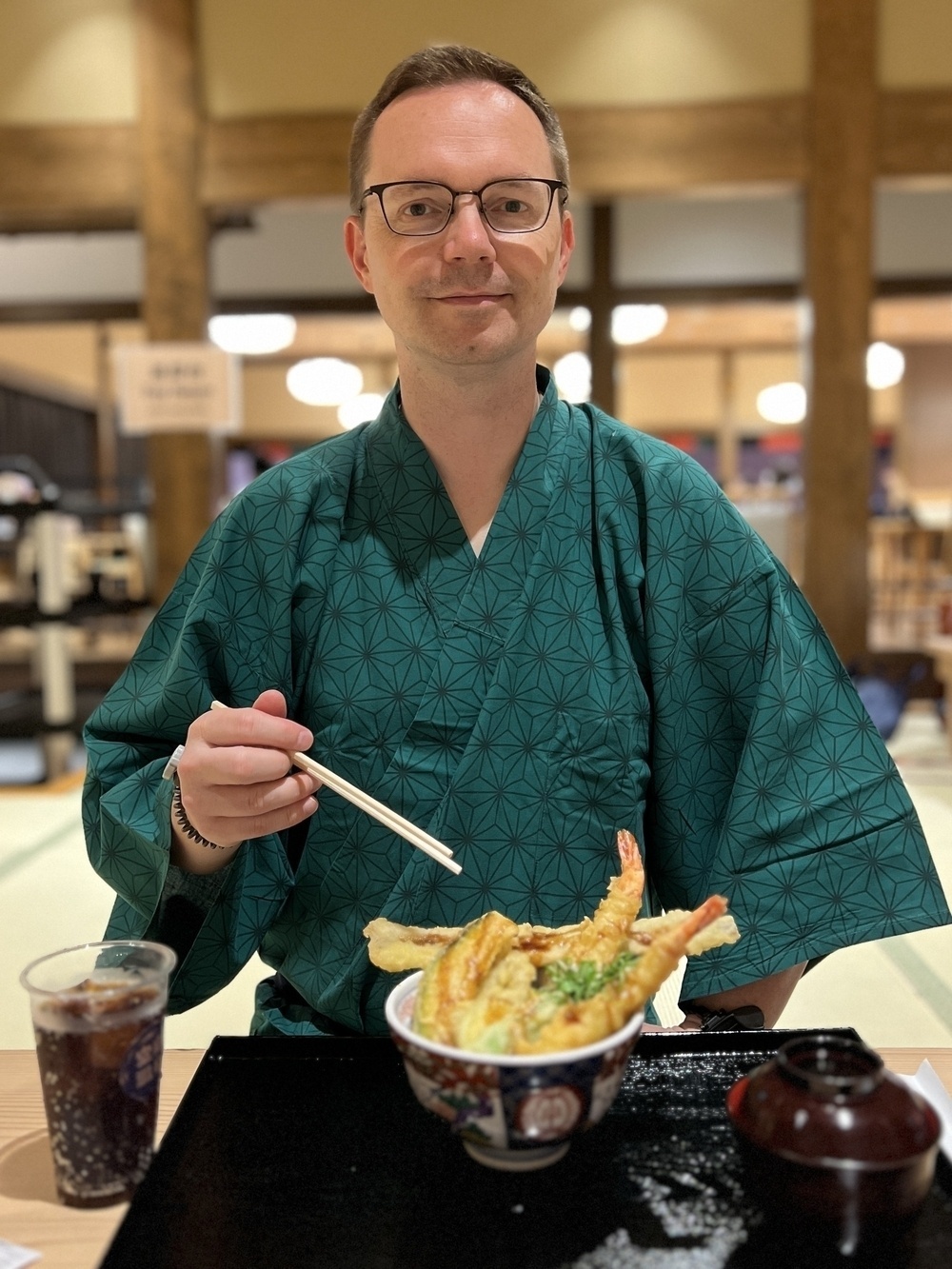 Chad in a yukata about to chow down on a giant tempura bowl